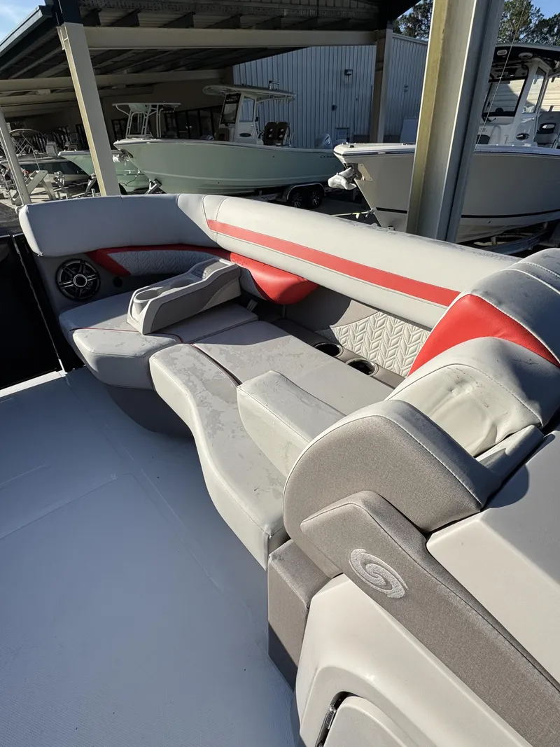 Slide: The Image of Hurricane FunDeck OB FD 2360 SFL OB 2025 - 32