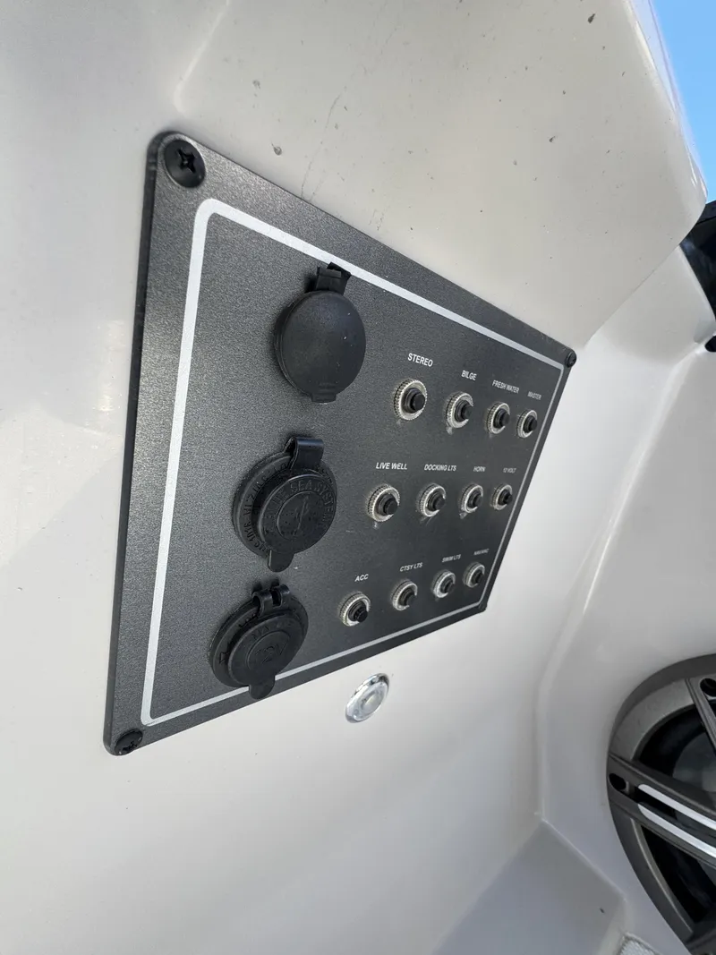 Slide: The Image of Hurricane FunDeck OB FD 2360 SFL OB 2025 - 41