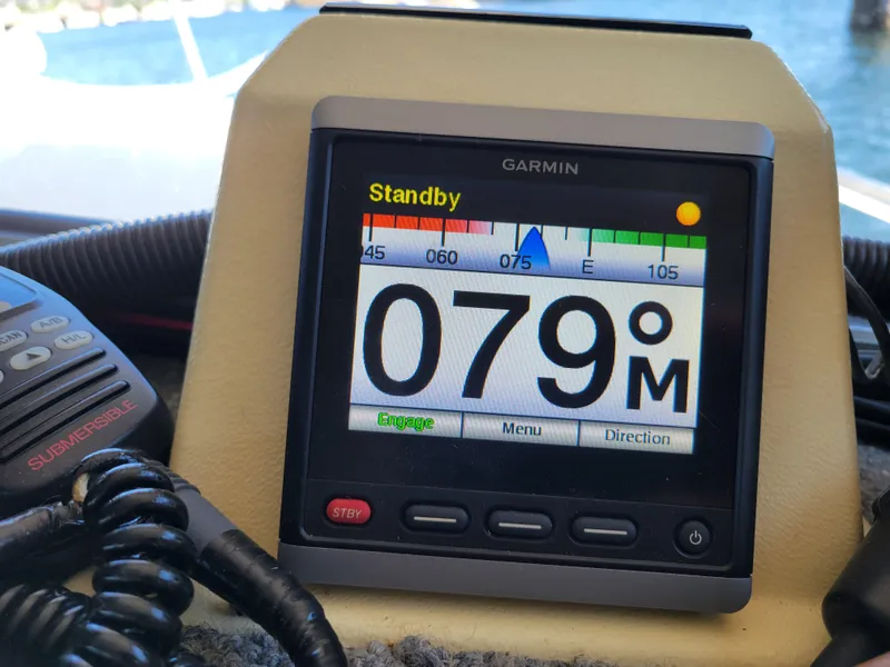 Slide: The Image of Garmin marine navigation display on 2001 SeaSport 2700 Navigator boat dashboard. - 29
