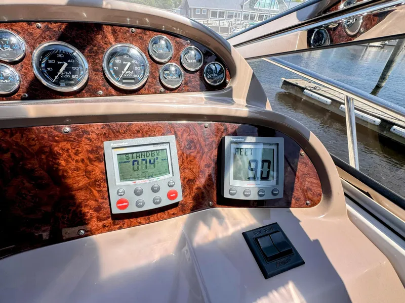 Slide: The Image of Regal 3860 Commodore 2004 - 20