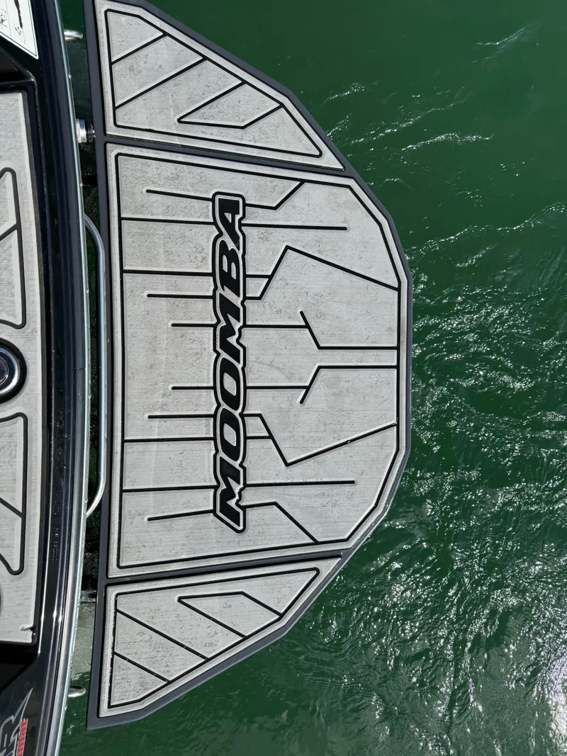 Slide: The Image of Moomba Mojo 2022 - 10