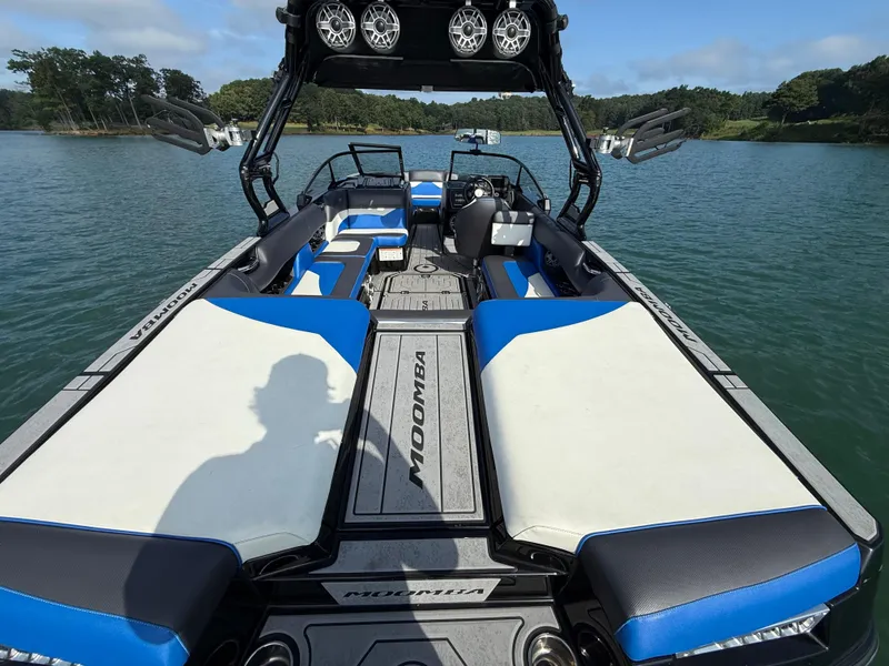 Slide: The Image of Moomba Mojo 2022 - 12