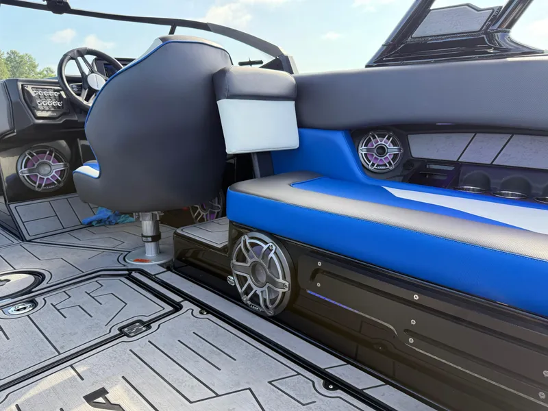 Slide: The Image of Moomba Mojo 2022 - 15