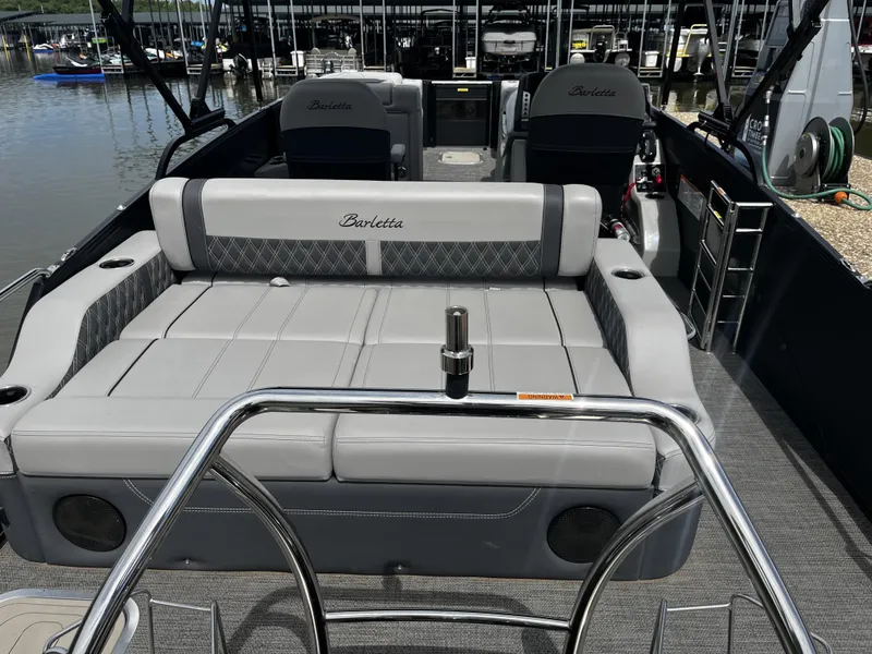 Slide: The Image of Barletta Lusso 23UC 2024 - 24