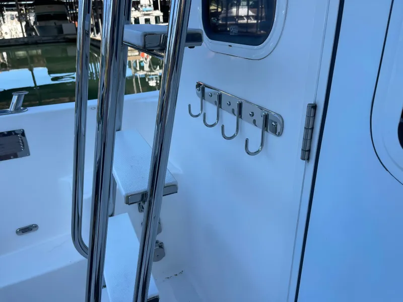 Slide: The Image of American Tug 34 2006 - 63