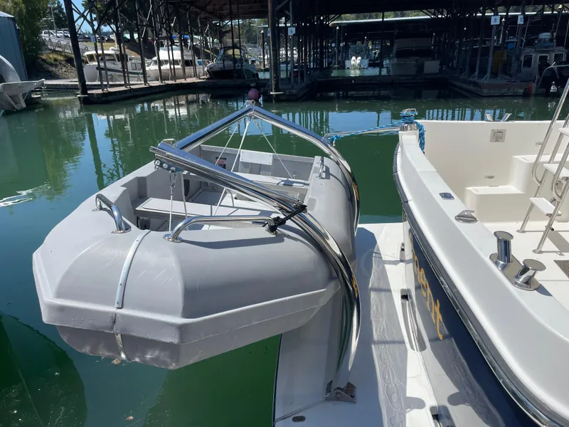 Slide: The Image of American Tug 34 2006 - 66