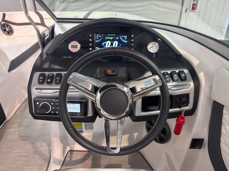 Slide: The Image of Regal 22 FasDeck 2019 - 14