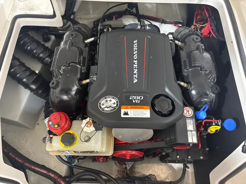 Slide: The Image of Regal 22 FasDeck 2019 - 20