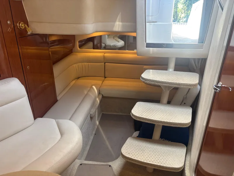 Slide: The Image of Sea Ray 360 Sundancer 2002 - 26