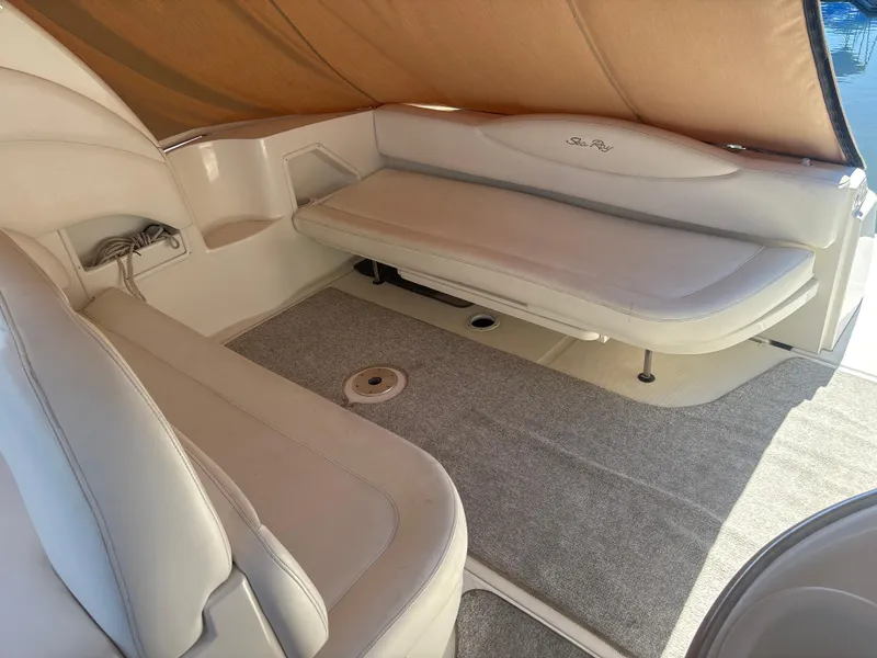 Slide: The Image of Sea Ray 360 Sundancer 2002 - 8