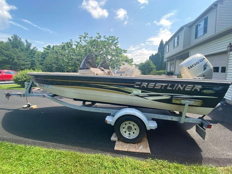 Slide: The Image of Crestliner Fish Hawk 2003 - 7