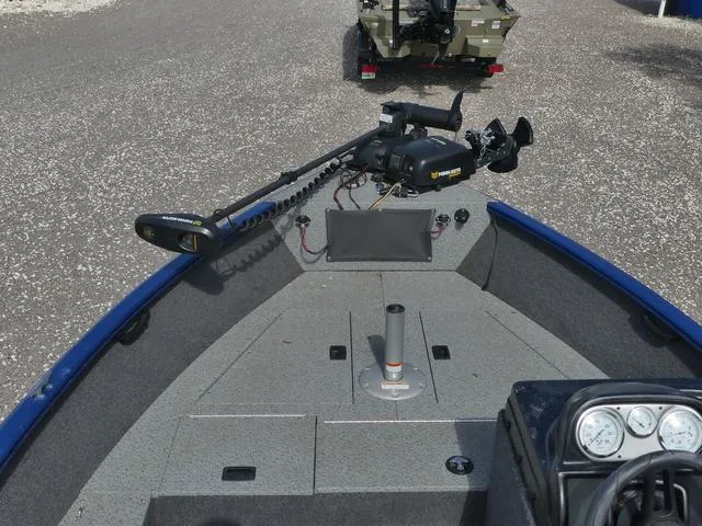 Slide: The Image of Lund 1650 Rebel XL SS 2022 - 16