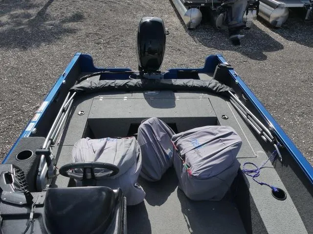 Slide: The Image of Lund 1650 Rebel XL SS 2022 - 19