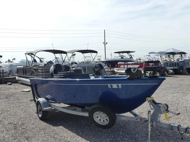 Slide: The Image of Lund 1650 Rebel XL SS 2022 - 3