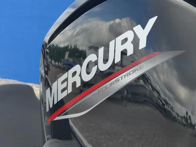 Slide: The Image of Tracker Pro Team 175 TXW 2022 - 11