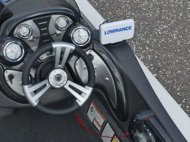 Slide: The Image of Tracker Pro Team 175 TXW 2022 - 19