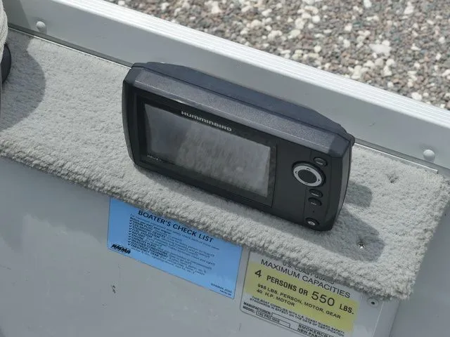 Slide: The Image of Smoker Craft Pro Mag 140 2006 - 11