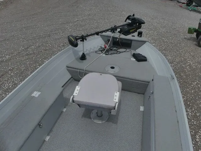 Slide: The Image of Smoker Craft Pro Mag 140 2006 - 9