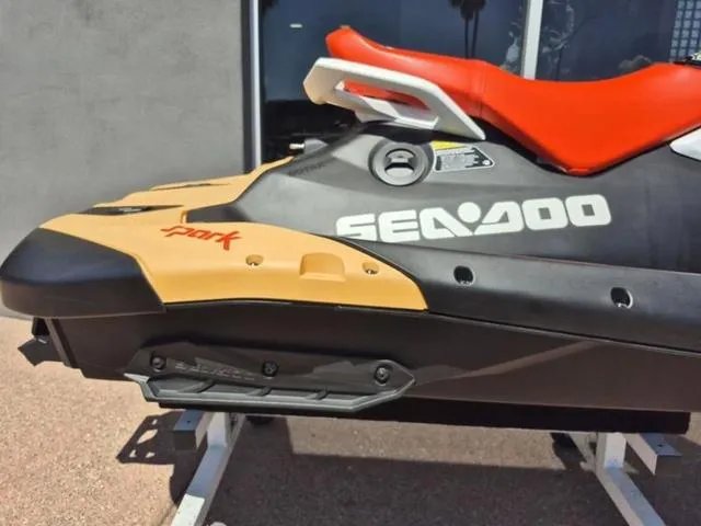 Slide: The Image of Sea-Doo Spark for 3 2025 - 7