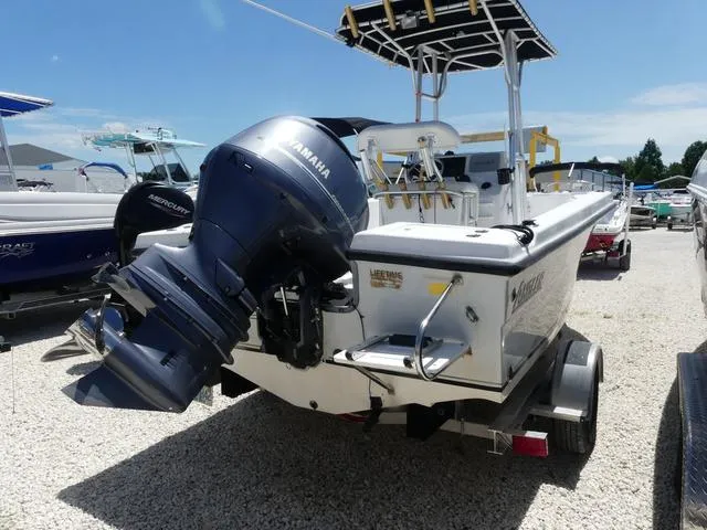 Slide: The Image of Angler 204 FX 2004 - 3