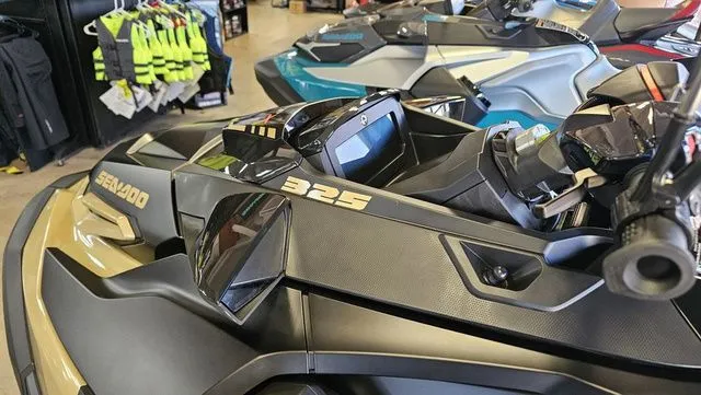 Slide: The Image of Sea-Doo RXT-X 325 2025 - 13