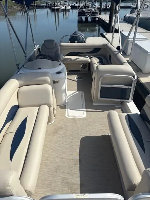 Slide: The Image of Hurricane FunDeck 226 2014 - 12