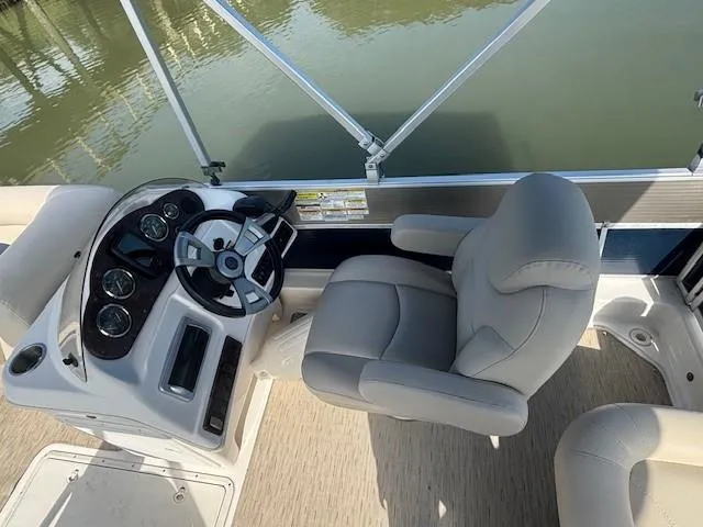 Slide: The Image of Hurricane FunDeck 226 2014 - 19