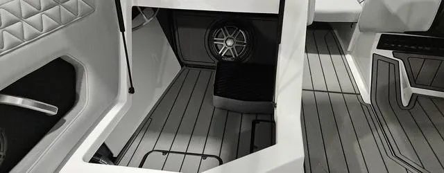 Slide: The Image of Nautique Super Air Nautique GS20 2025 - 12