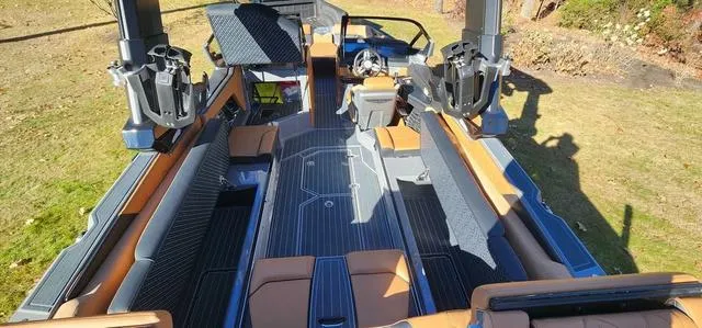 Slide: The Image of Nautique Super Air Nautique G25 Paragon 2022 - 28