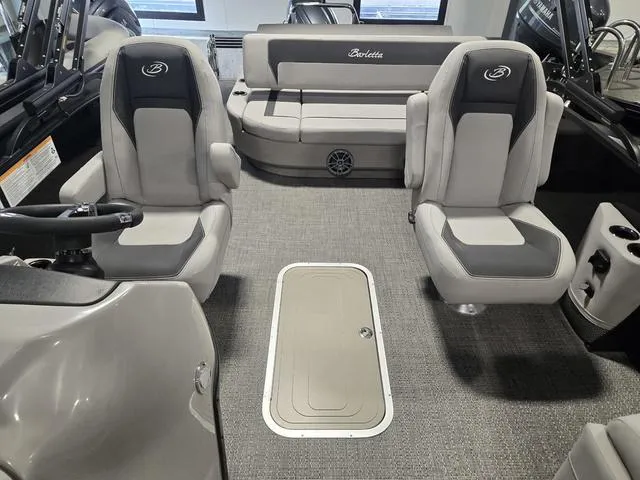 Slide: The Image of Barletta A22UC 2025 - 9