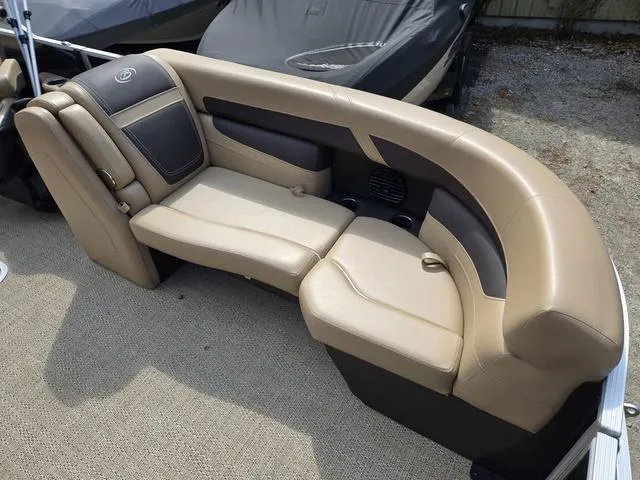 Slide: The Image of Barletta C22UC 2024 - 19