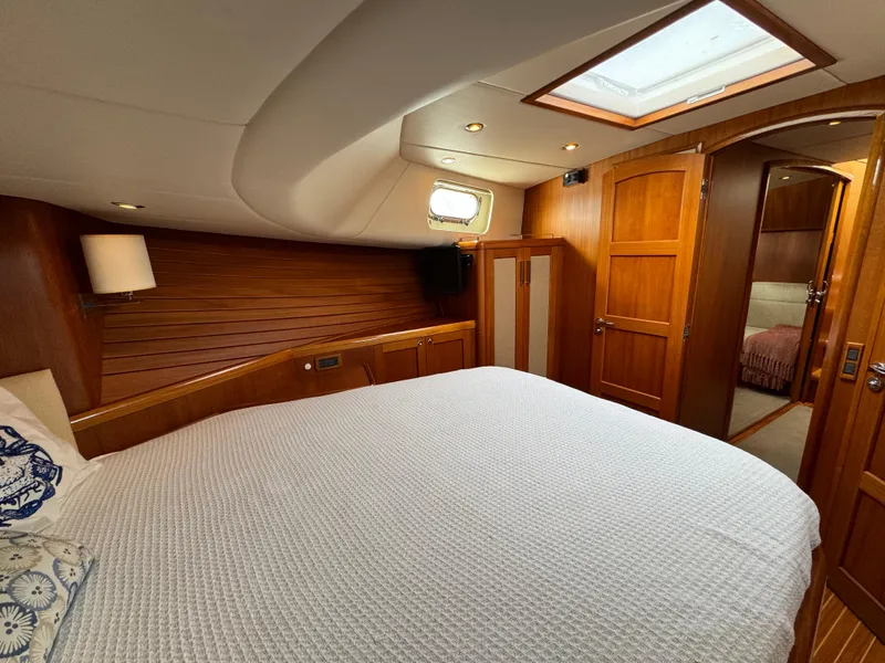 Slide: The Image of Luxurious cabin interior of 2009 Grand Banks 45 Eastbay SX yacht. - 42