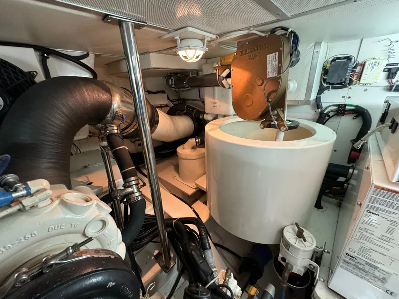 Slide: The Image of Grand Banks 45 Eastbay SX 2009 - 52