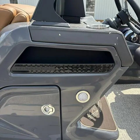 Slide: The Image of Bennington 22ML 2025 - 11