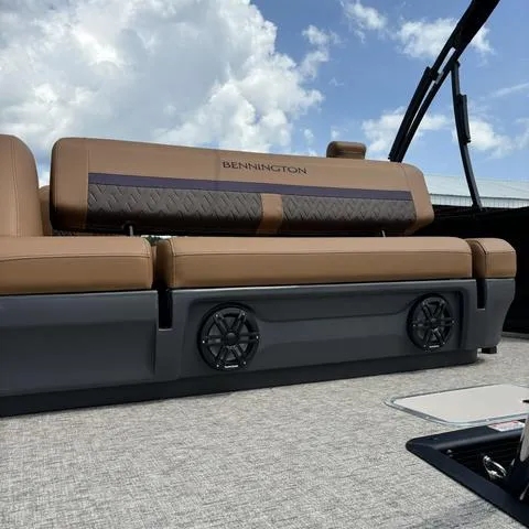 Slide: The Image of Bennington 22ML 2025 - 15