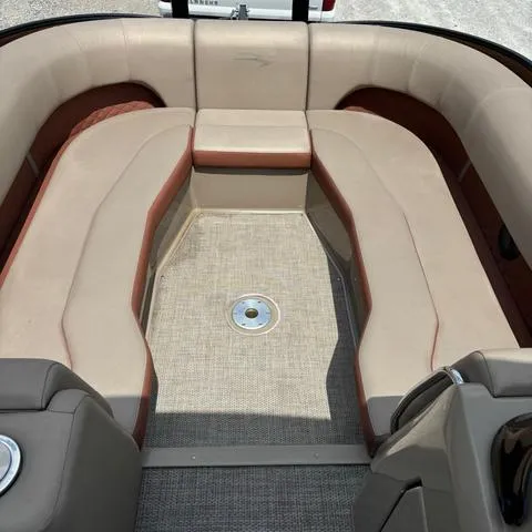 Slide: The Image of Bennington 25LTFB 2021 - 6