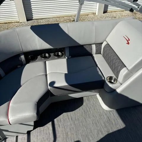 Slide: The Image of Bennington 23LFB 2023 - 10