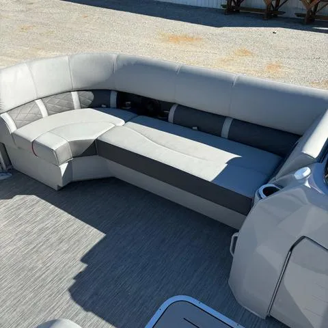 Slide: The Image of Bennington 23LFB 2023 - 6