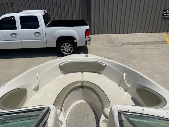 Slide: The Image of Sea Ray 205 Sport 2005 - 3