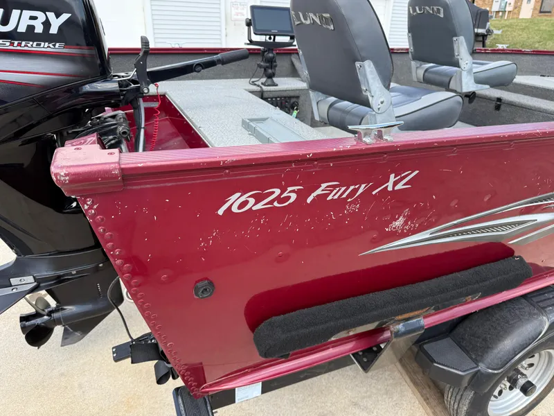 Slide: The Image of Lund 1625 Fury XL Tiller 2015 - 8