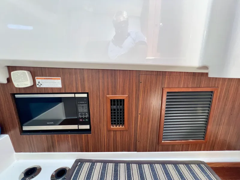 Slide: The Image of Pursuit DC 365 Dual Console 2021 - 17