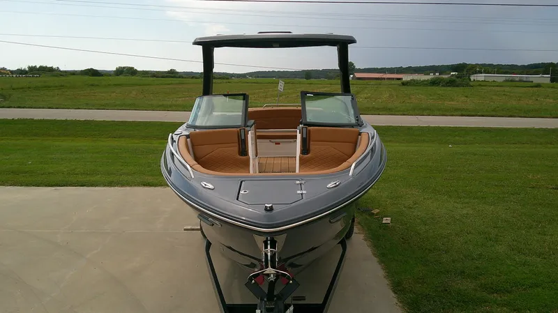 Slide: The Image of Chaparral SSX 8 2026 - 3