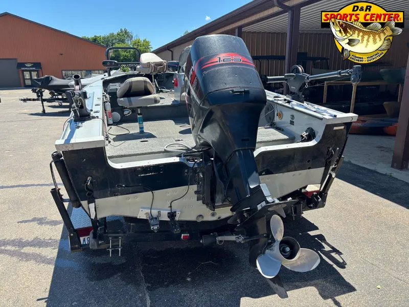 Slide: The Image of Lund 1775 Pro-V 1996 - 3