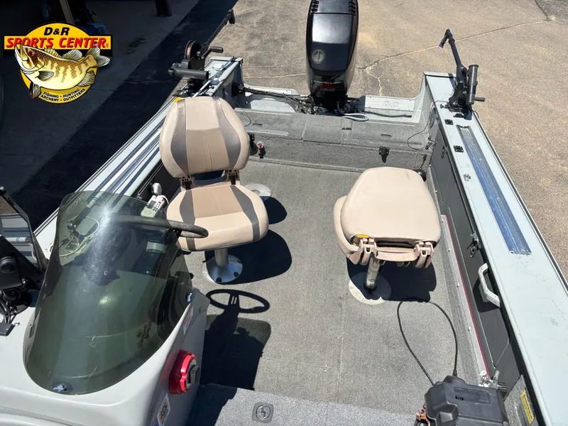 Slide: The Image of Lund 1775 Pro-V 1996 - 4