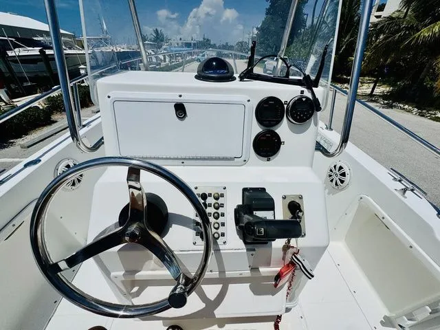 Slide: The Image of Edgewater 180CC 1996 - 9