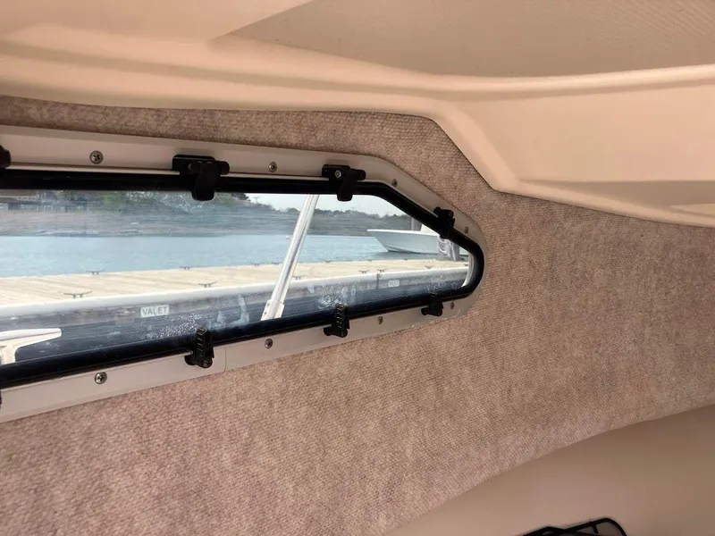 Slide: The Image of Grady-White Seafarer 226 2005 - 13