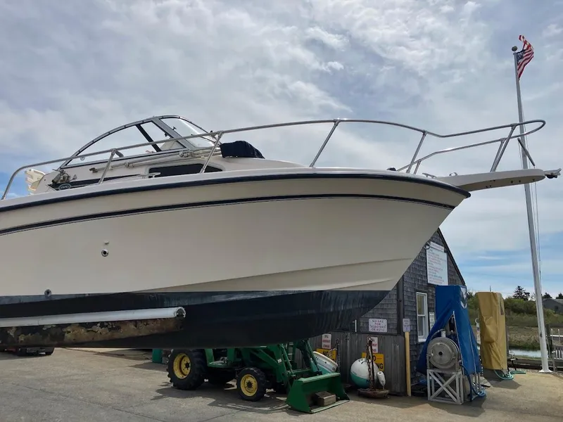 Slide: The Image of Grady-White Seafarer 226 2005 - 19