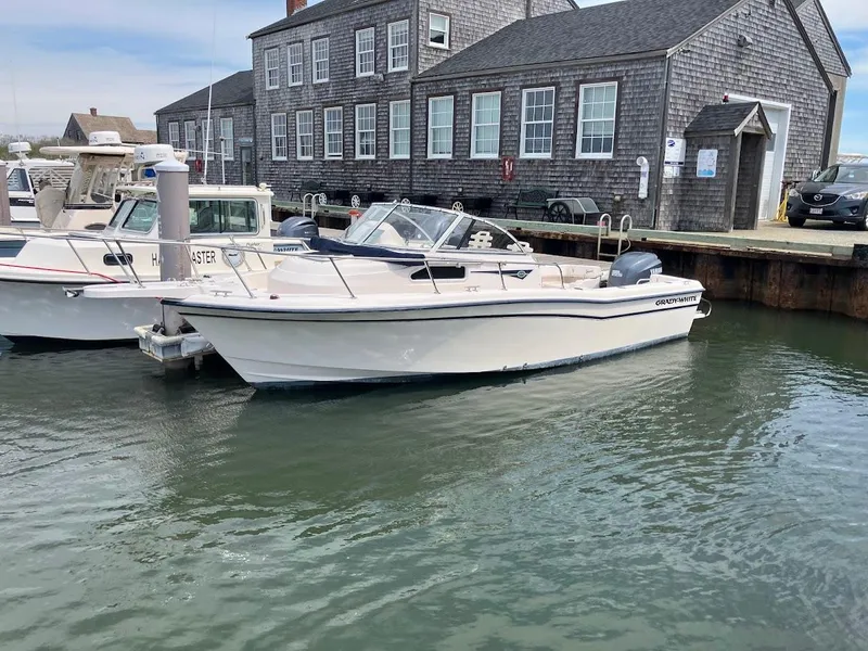 Slide: The Image of Grady-White Seafarer 226 2005 - 2