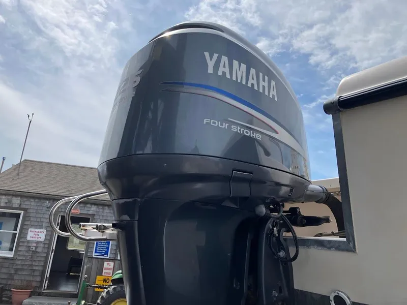 Slide: The Image of Grady-White Seafarer 226 2005 - 22