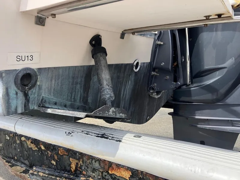 Slide: The Image of Grady-White Seafarer 226 2005 - 24